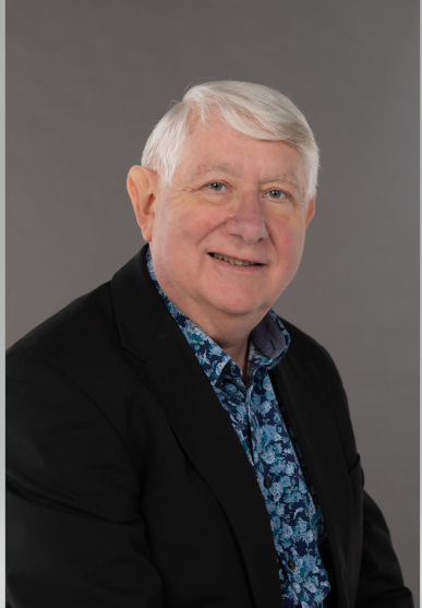 Dr. Michael Bradley